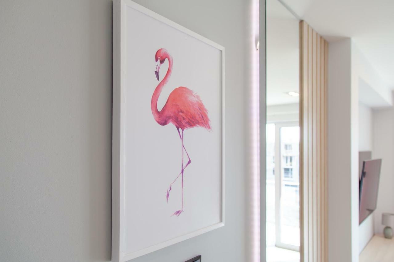 Apartment Pink Flamingo By Noclegi Renters Miedzyzdroje Exterior photo