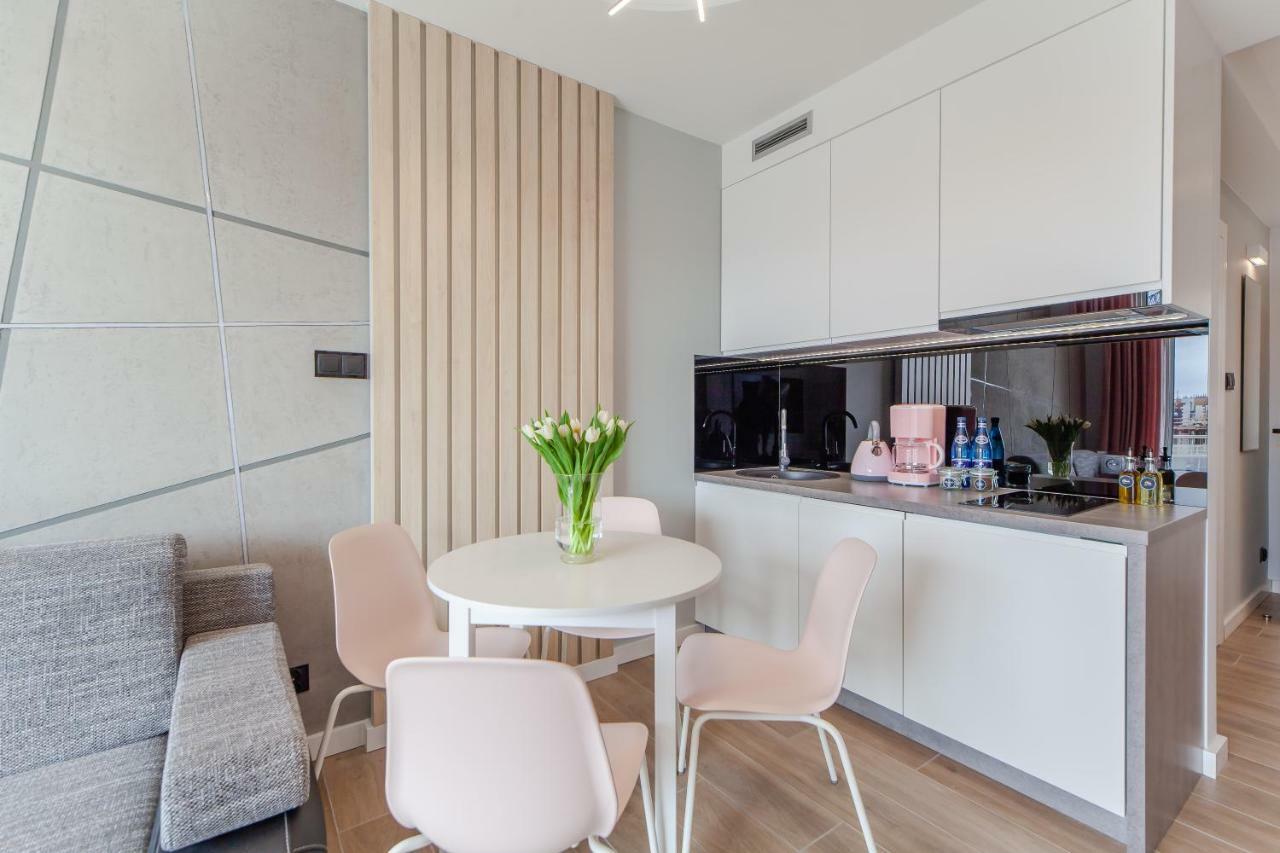 Apartment Pink Flamingo By Noclegi Renters Miedzyzdroje Exterior photo